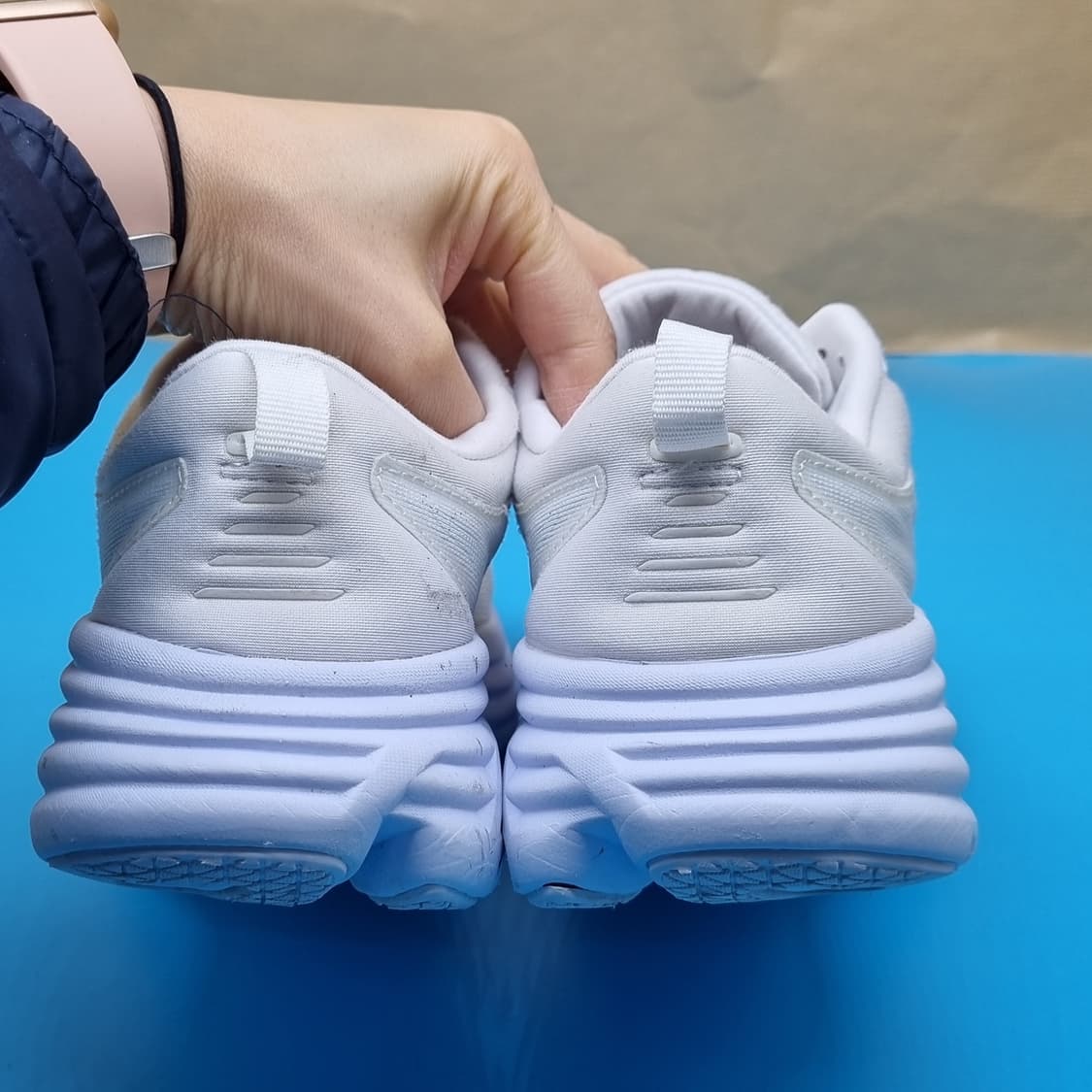 호카 본디8 여성런닝화235  상품이미지4