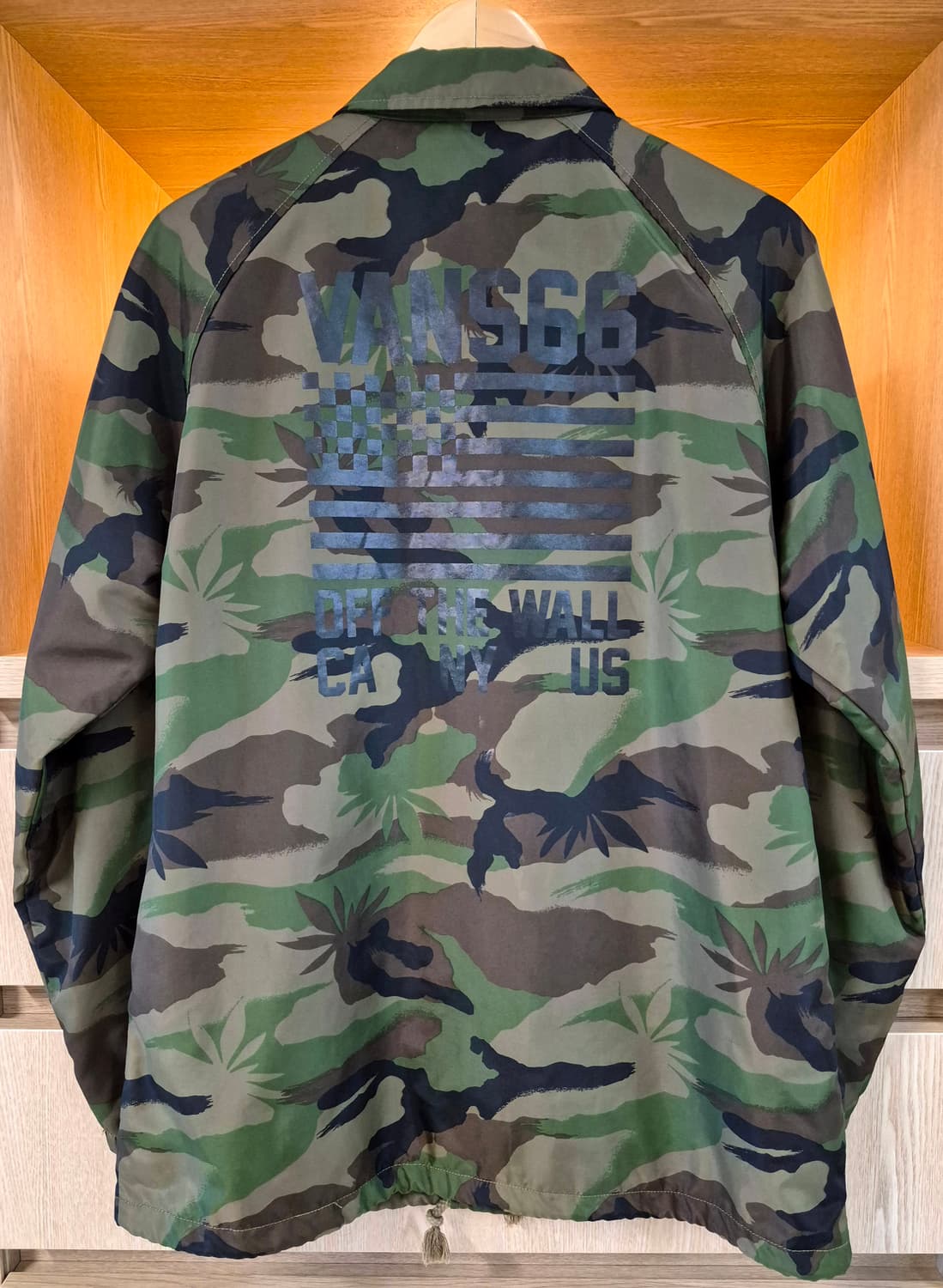 Vans Raglan Coach Jacket
[L] 상품이미지2