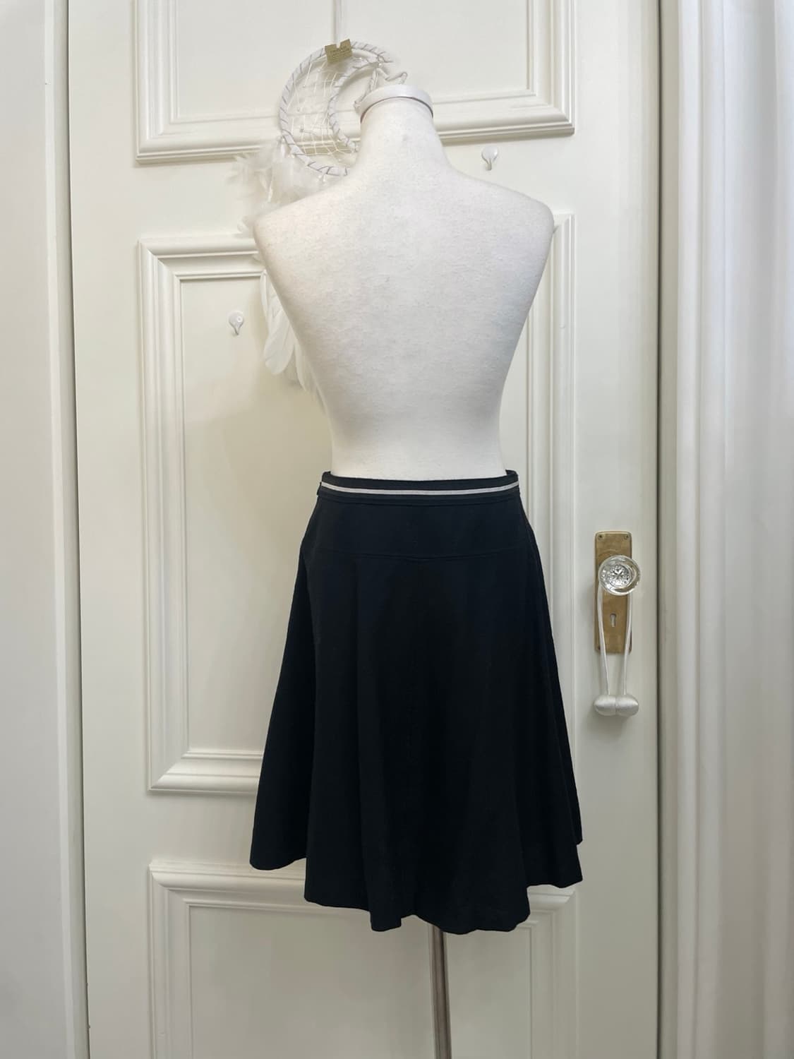 black waist point flare midi skirt 상품이미지3