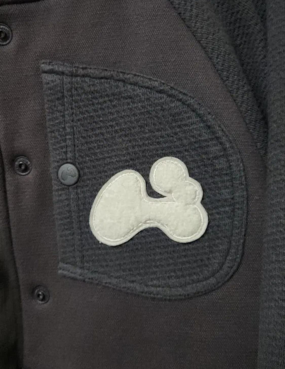 허그유어스킨 바시티자켓 챠콜 상품이미지9