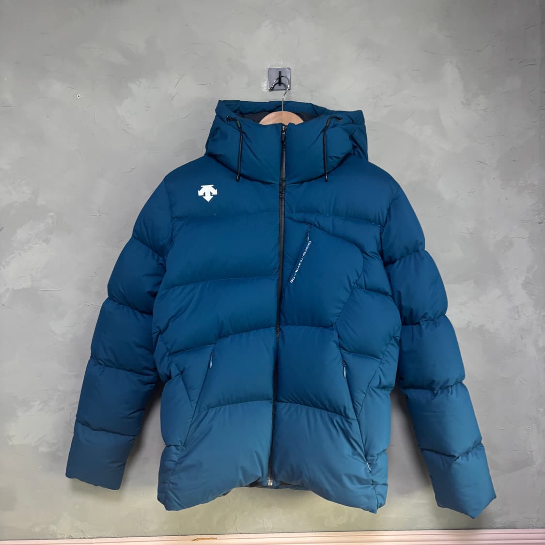 데상트 덕다운 패딩 상품이미지1