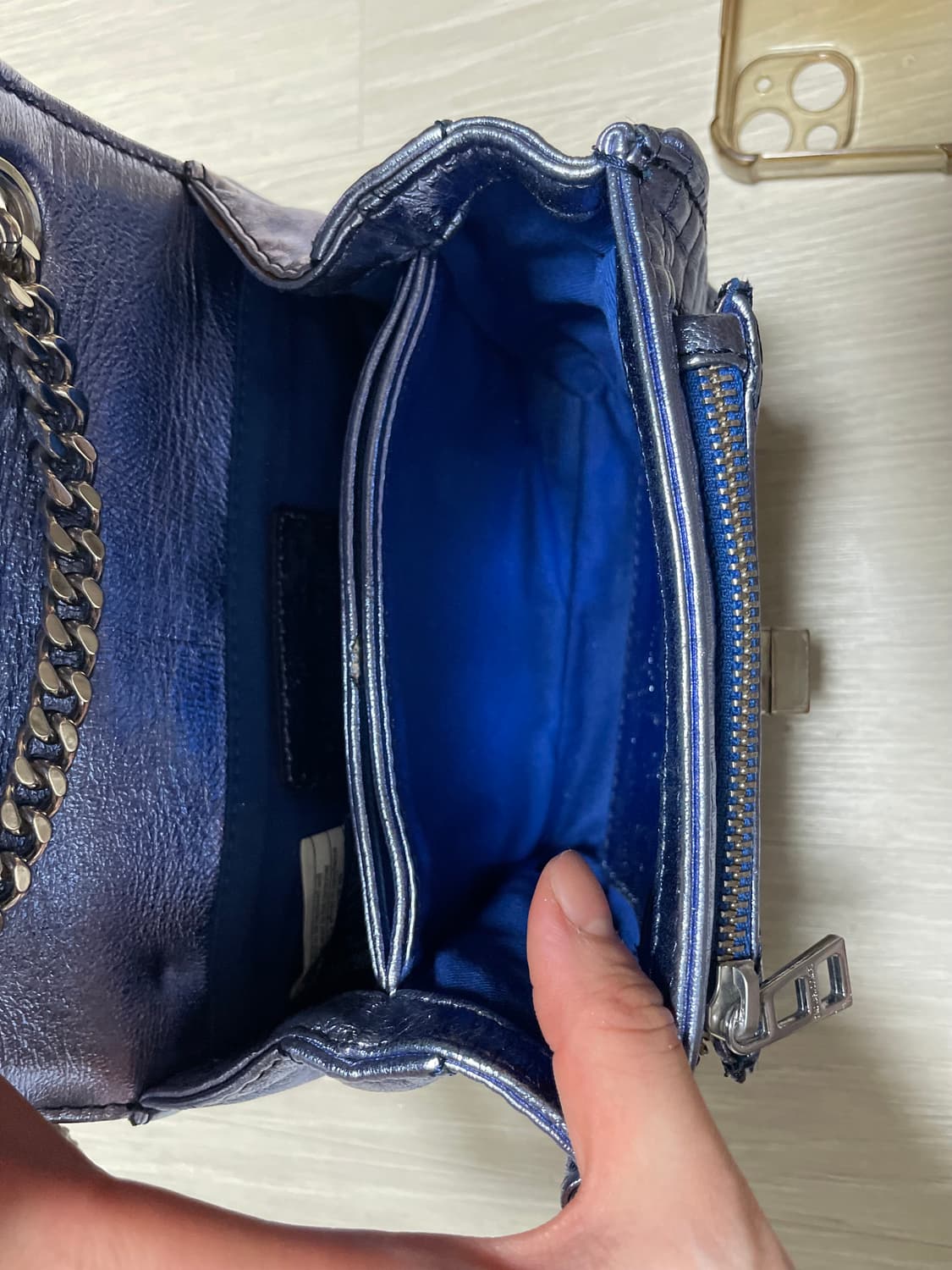 쟈딕앤볼테르 양가죽 핸드백 상품이미지6