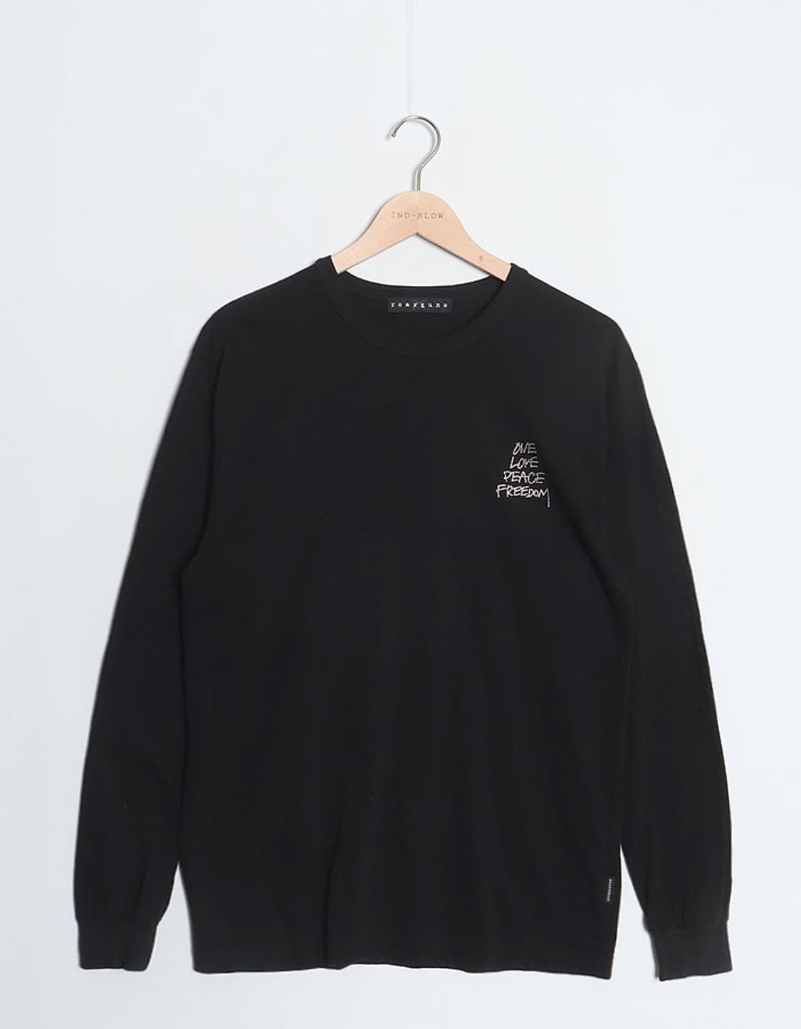 roar guns Print L/S 상품이미지1