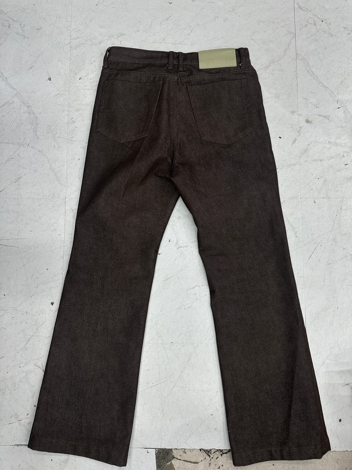 Satur 새터 세미 부츠컷 팬츠 브라운 상품이미지2