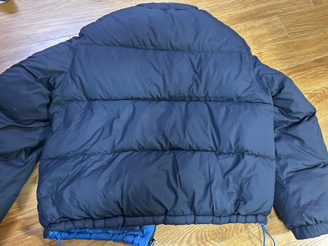 유니클로 x JW 앤더슨 리버시블 다운 퍼퍼 재킷  상품이미지6