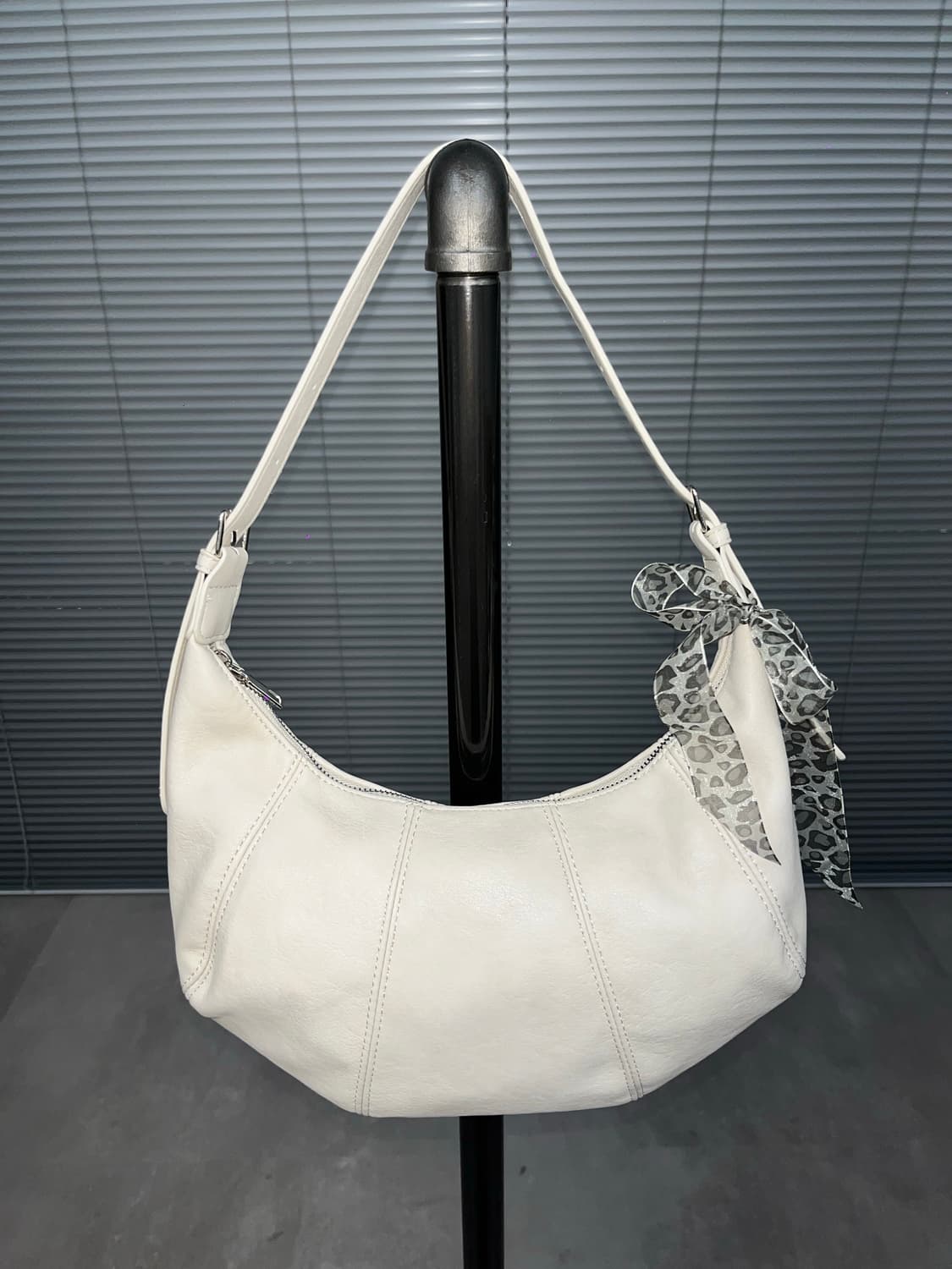 2000 y2k white shoulder bag 상품이미지1