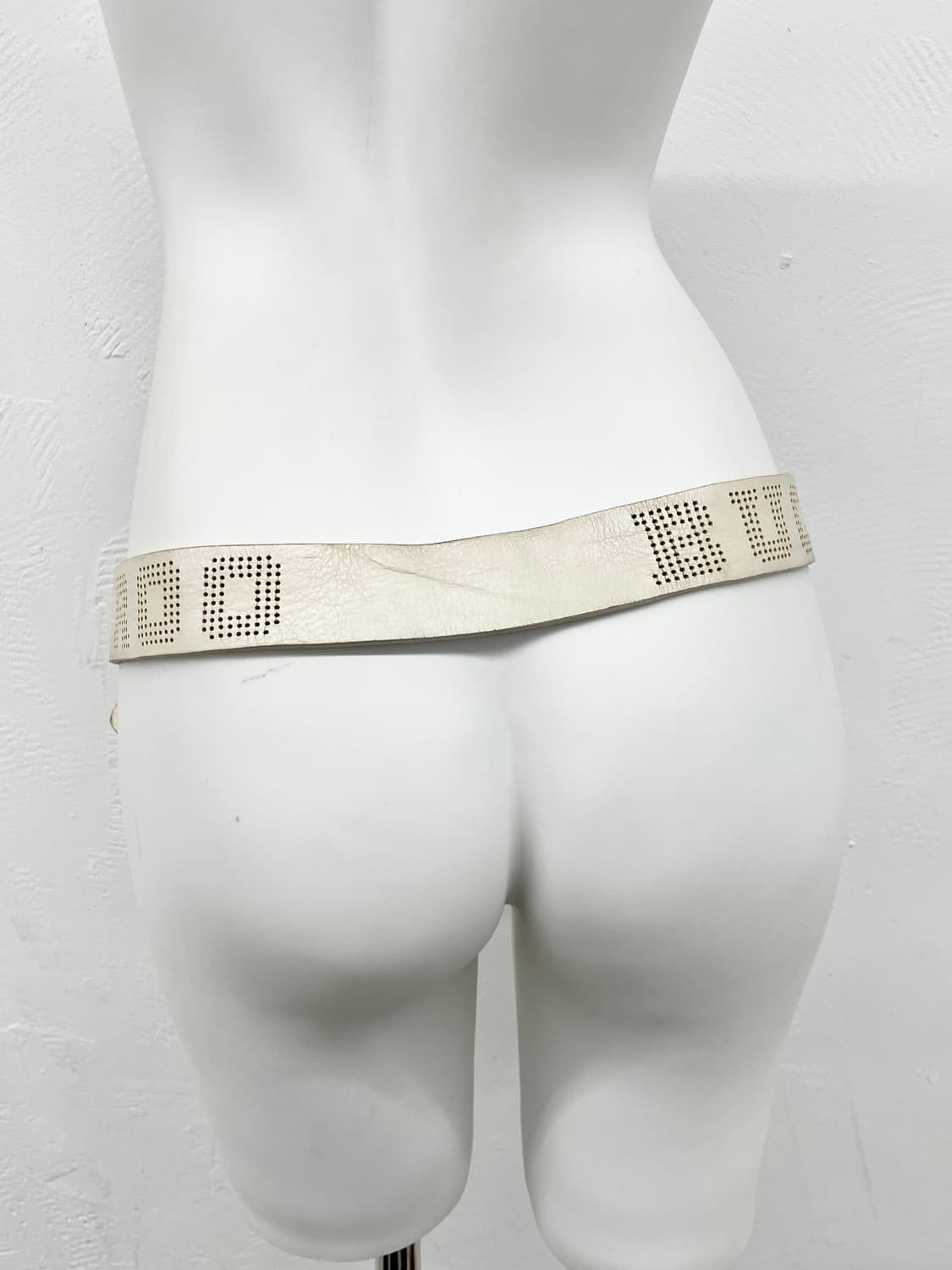 리얼레더 버커루 로고 버클 벨트 상품이미지4