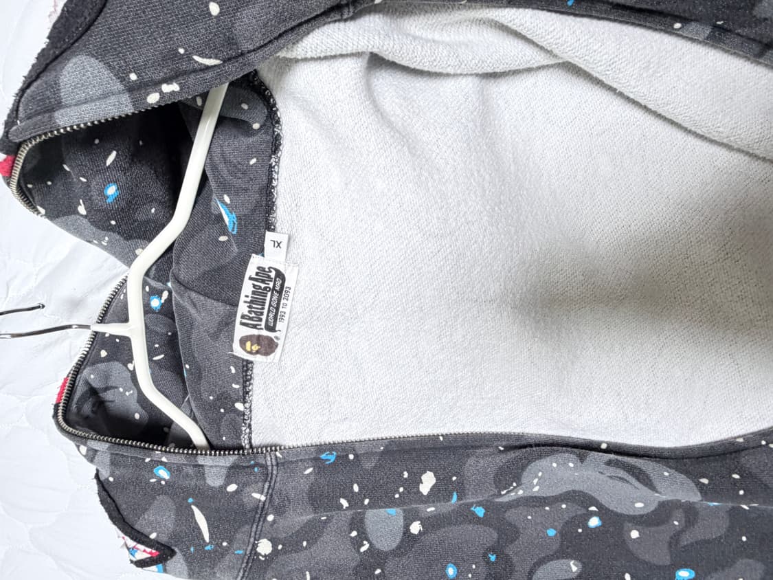 베이프 샤크후드 스페이스 상품이미지3