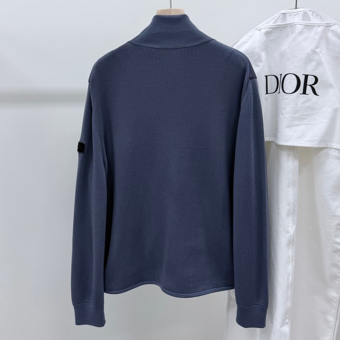 [미사용/2XL] 디올 오블리크 니트패딩 풀구성 상품이미지4