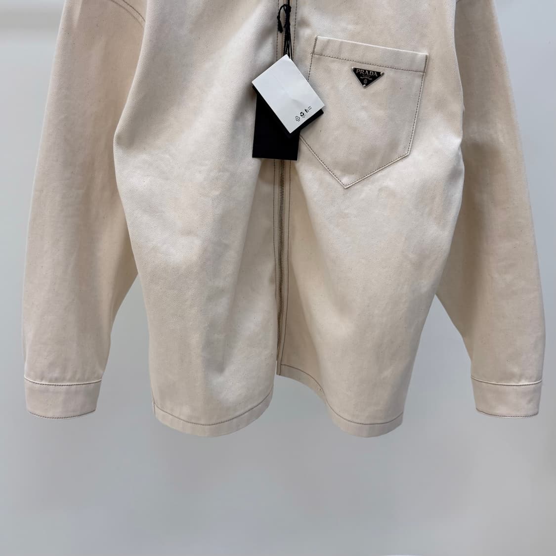 [S+급/오버핏S] 프라다 불 데님 블루종 셔츠 자켓 베이지 상품이미지4