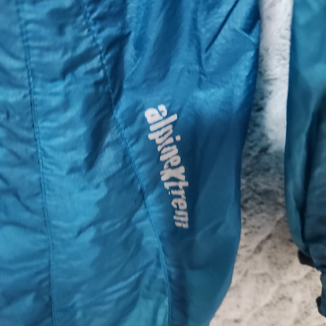 H486 [XL] 살레와 사레와 경량 바람막이 상품이미지4