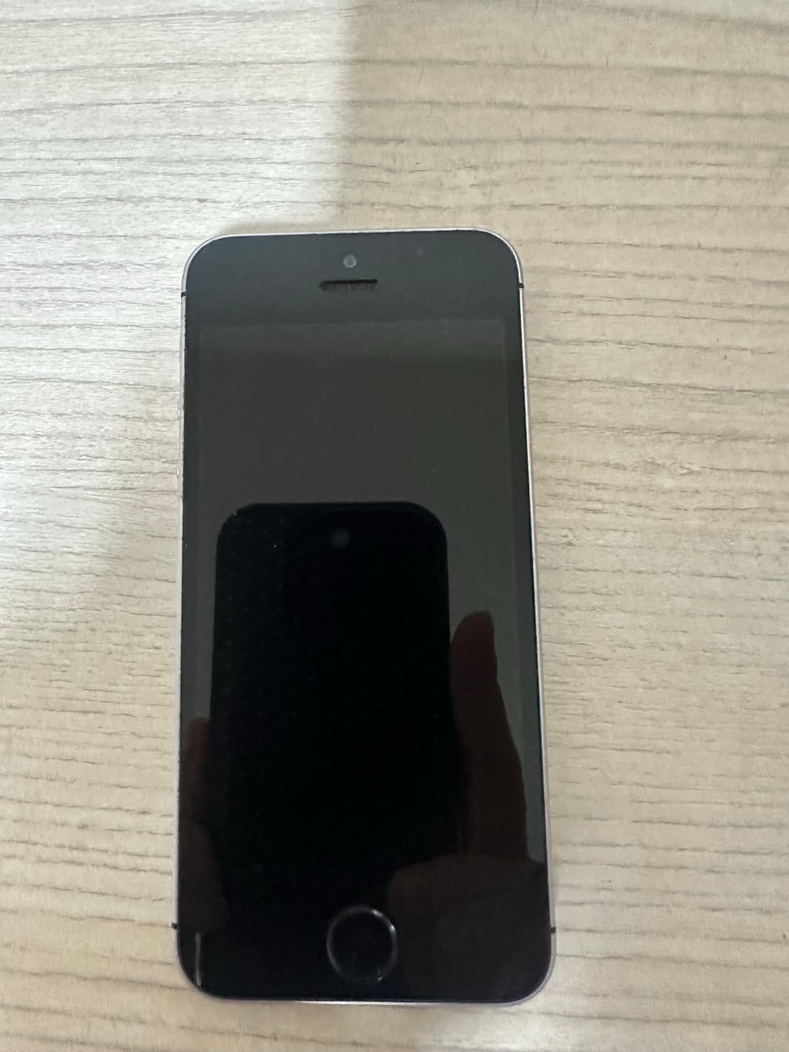 아이폰 se 스페이스그레이 64기가 상품이미지2