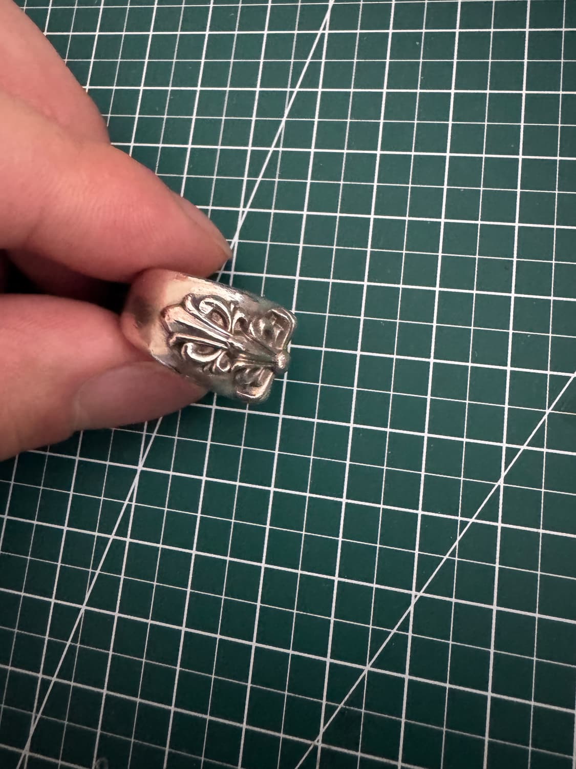 크롬하츠 더블 플로랄 크로스링 v2 상품이미지3