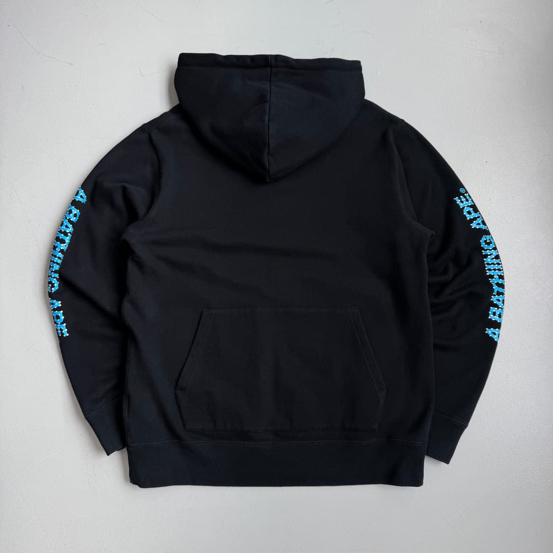 베이프 스왈로브스키 사이드라인 풀오버 후드티 상품이미지3