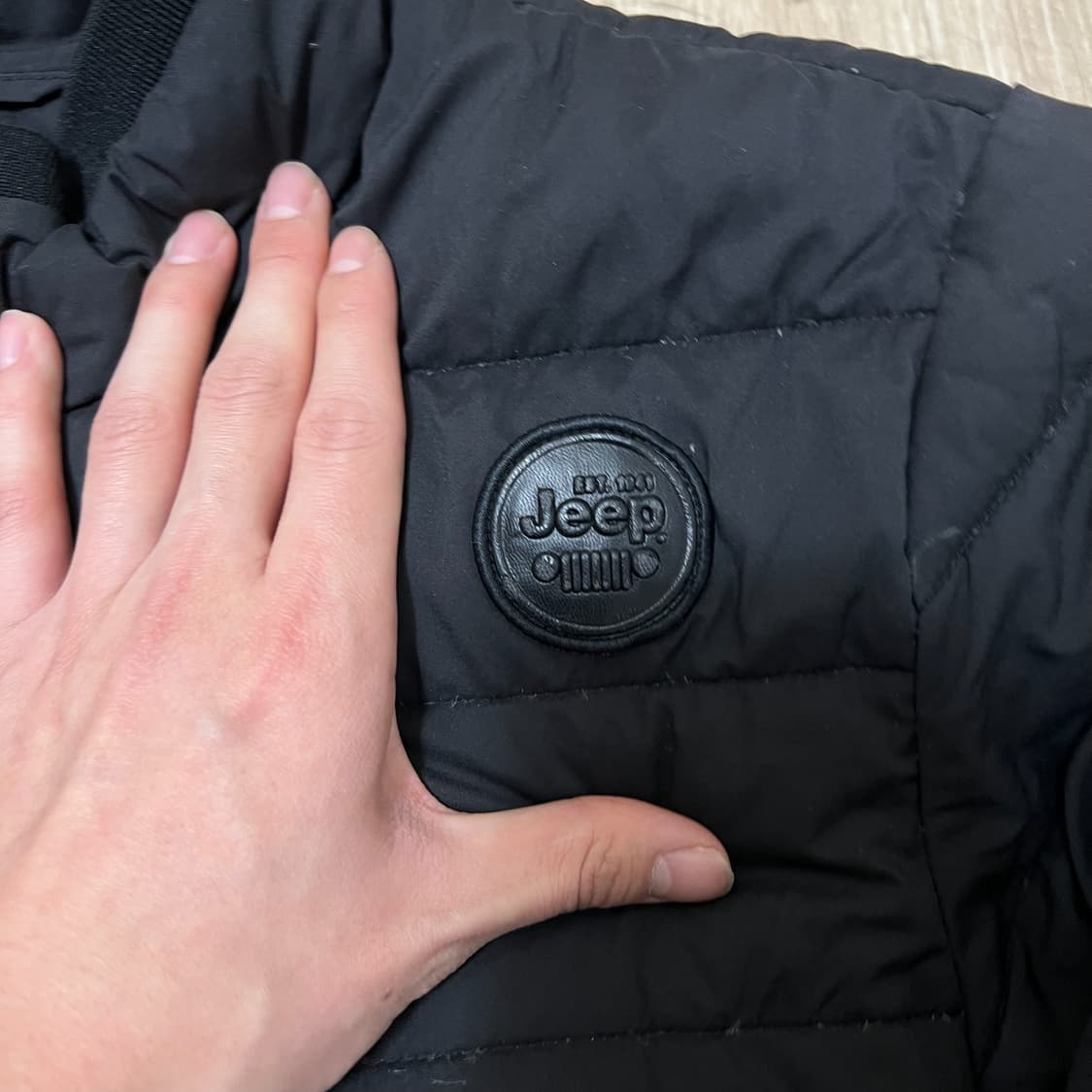 지프 남성 와펜 덕다운 경량패딩 XL/105  상품이미지3