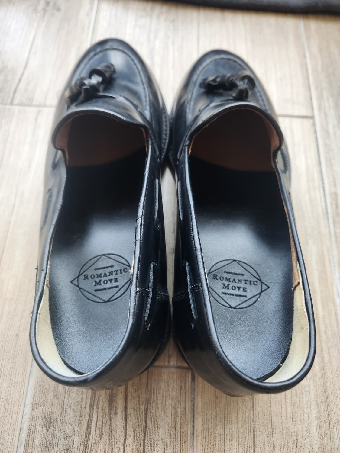 로맨틱무브 2.0 뉴 태슬 로퍼 블랙 (270) 상품이미지4