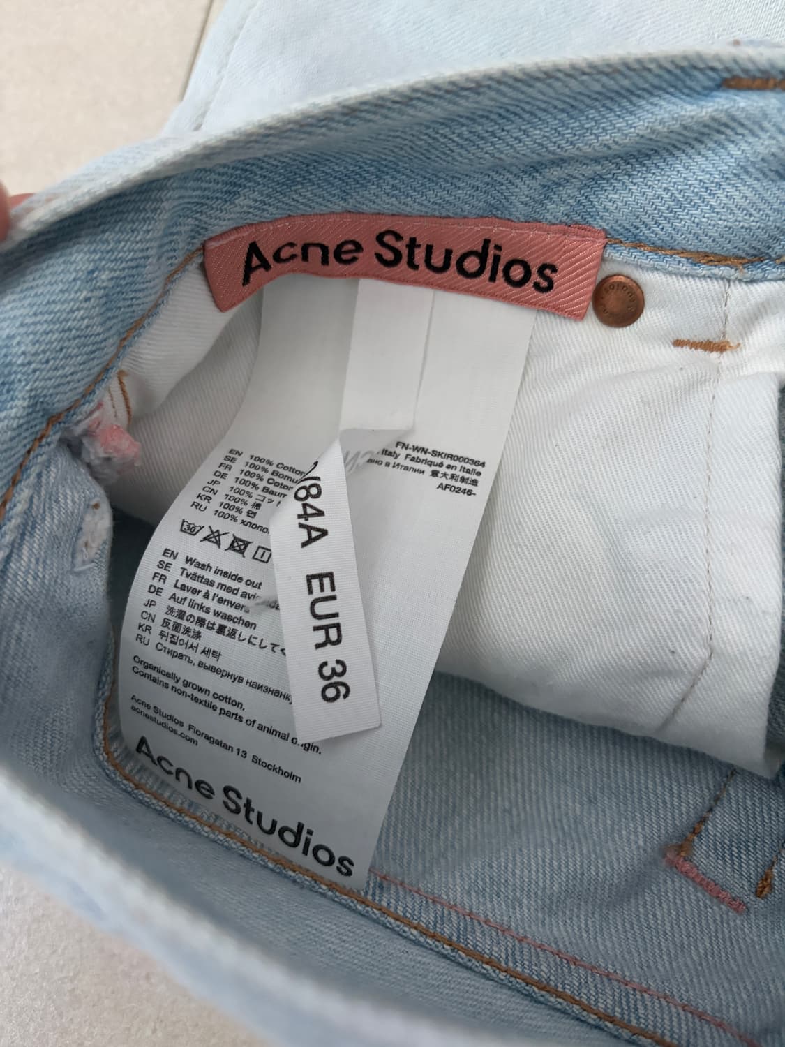 아크네 스튜디오 연청 데님 스커트 상품이미지3