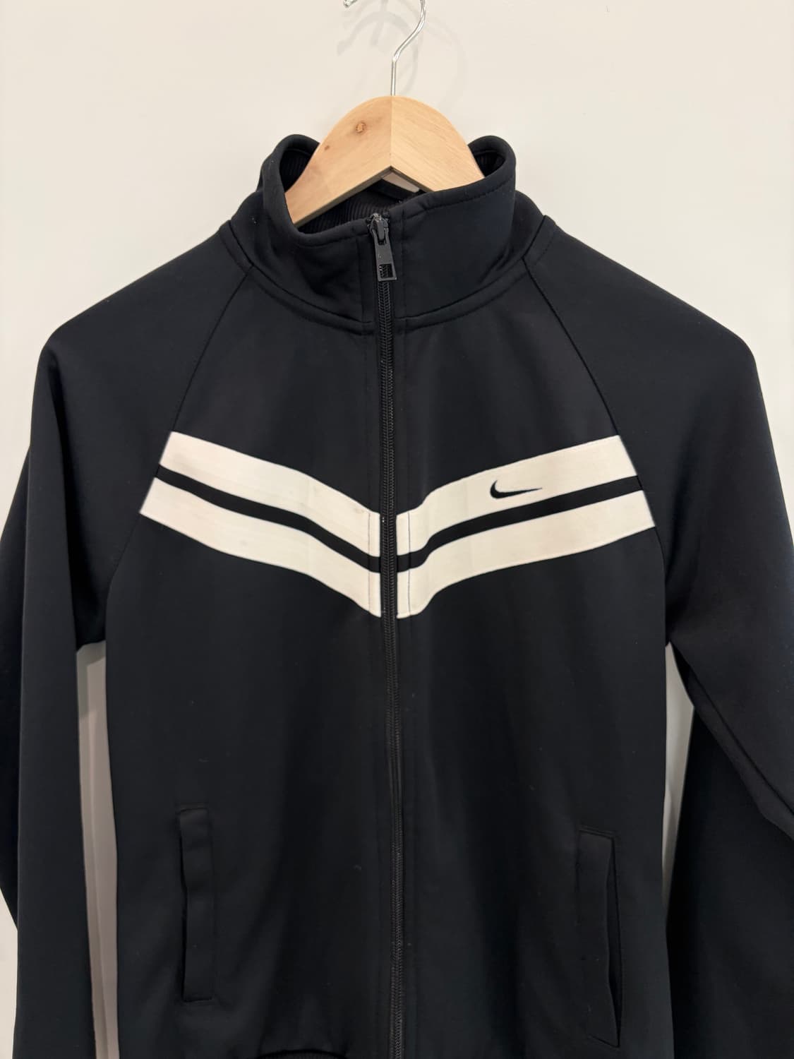 나이키 블랙 트랙자켓 상품이미지2