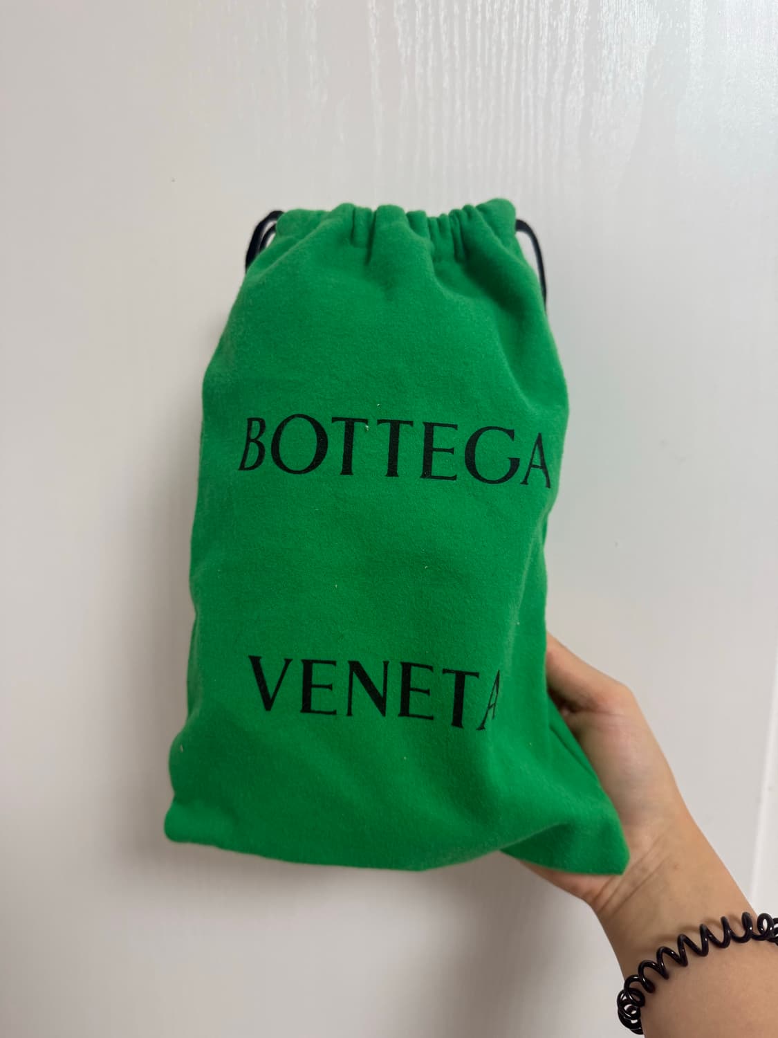 보테가베네타 미니 카세트백 상품이미지1