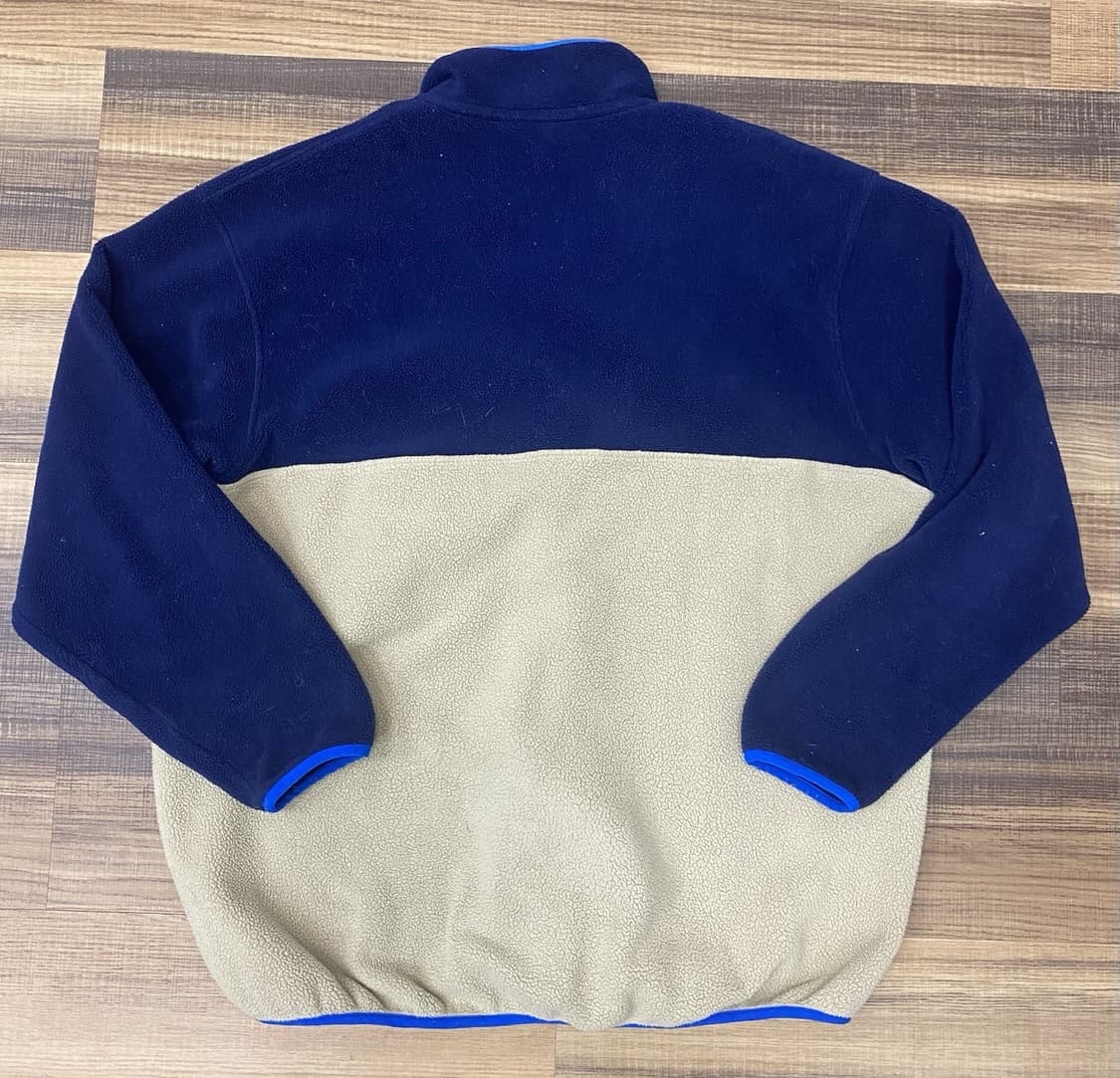 13FW 파타고니아 신칠라 스냅-T 플리스 네이비 베이지 블루 포켓 상품이미지4