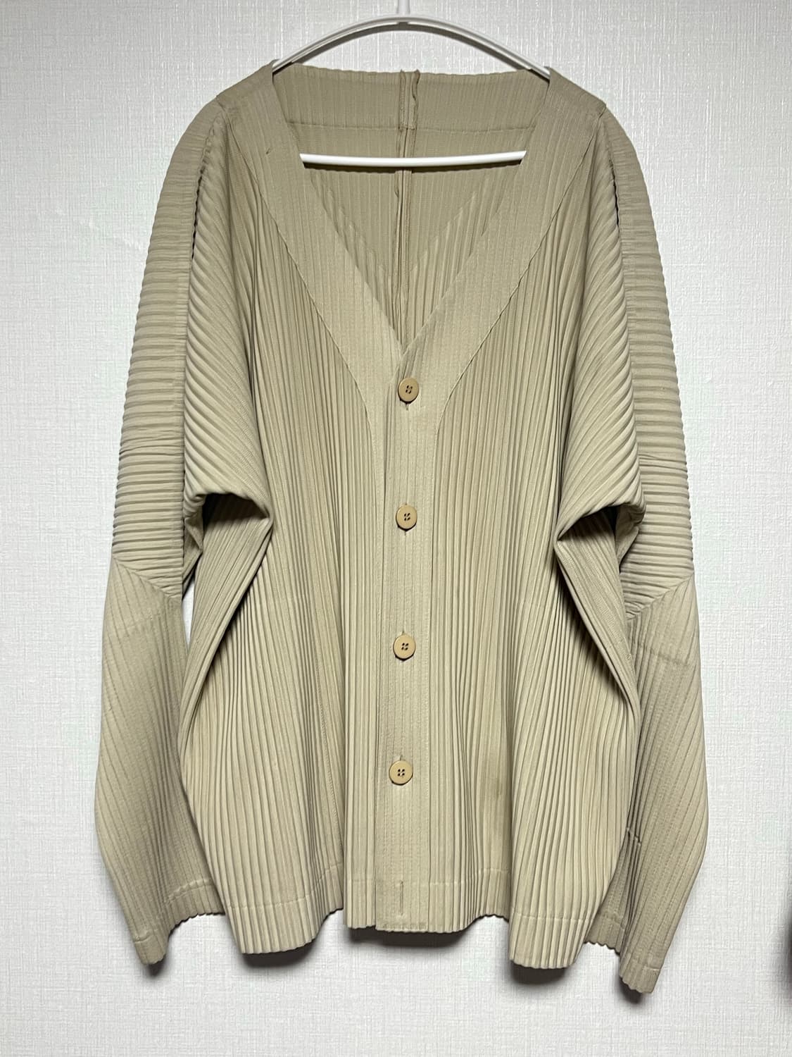 이세이미야케 멘 플리츠 가디건 상품이미지1