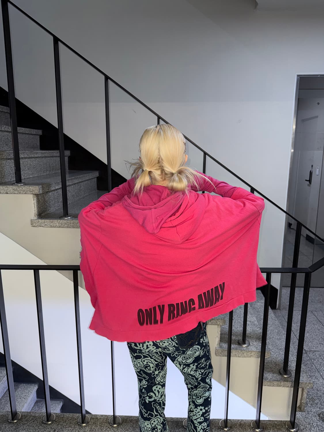 gold star cape hood zip 상품이미지3