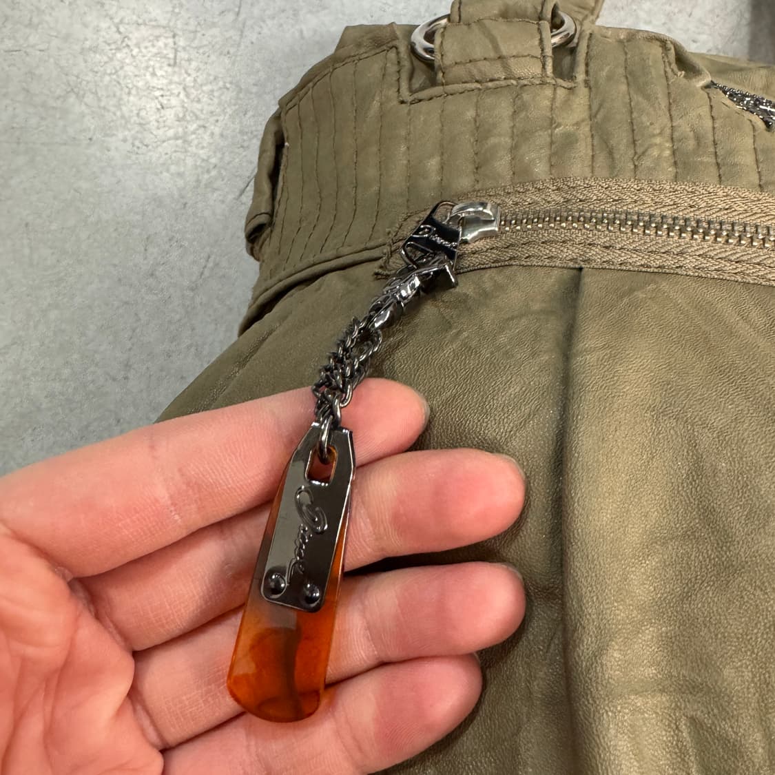 디젤 아카이브 숄더백 상품이미지4