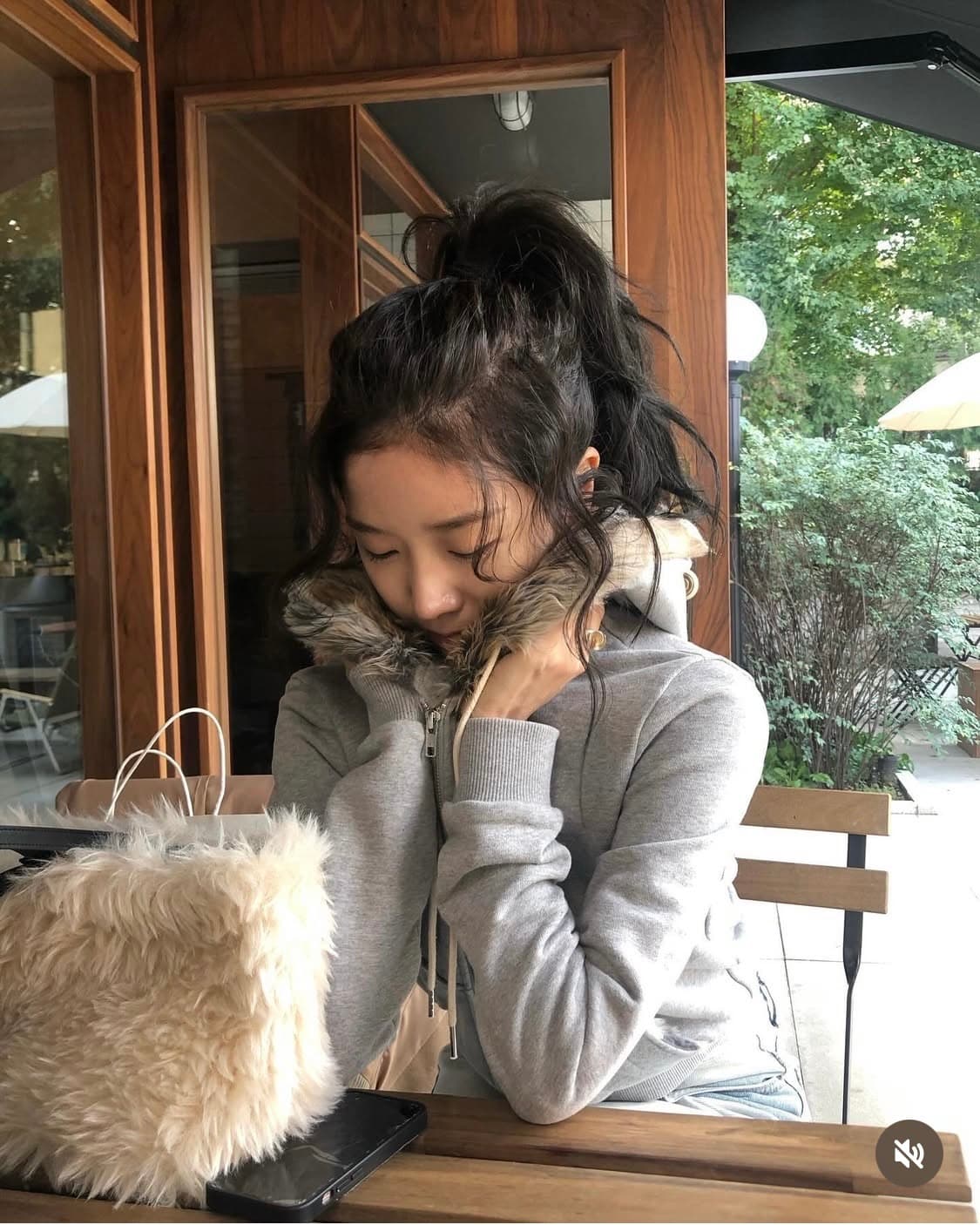 세틀포문 퍼 후드집업 상품이미지2