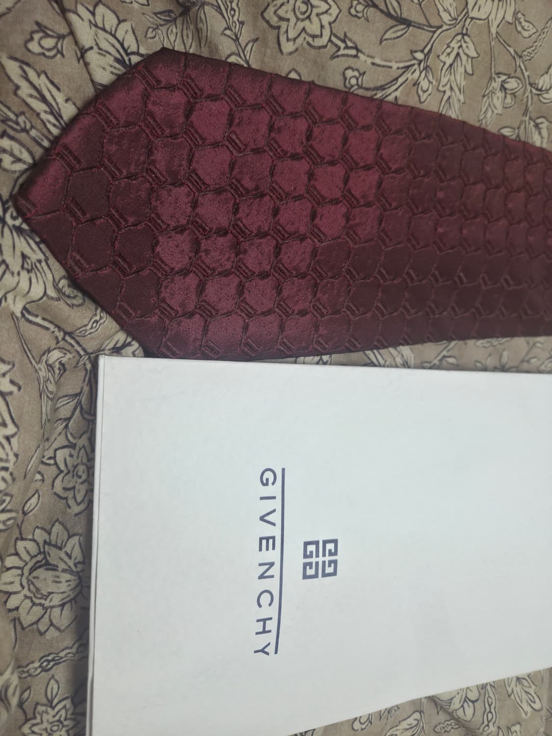 지방시 버건디 넥타이 상품이미지3