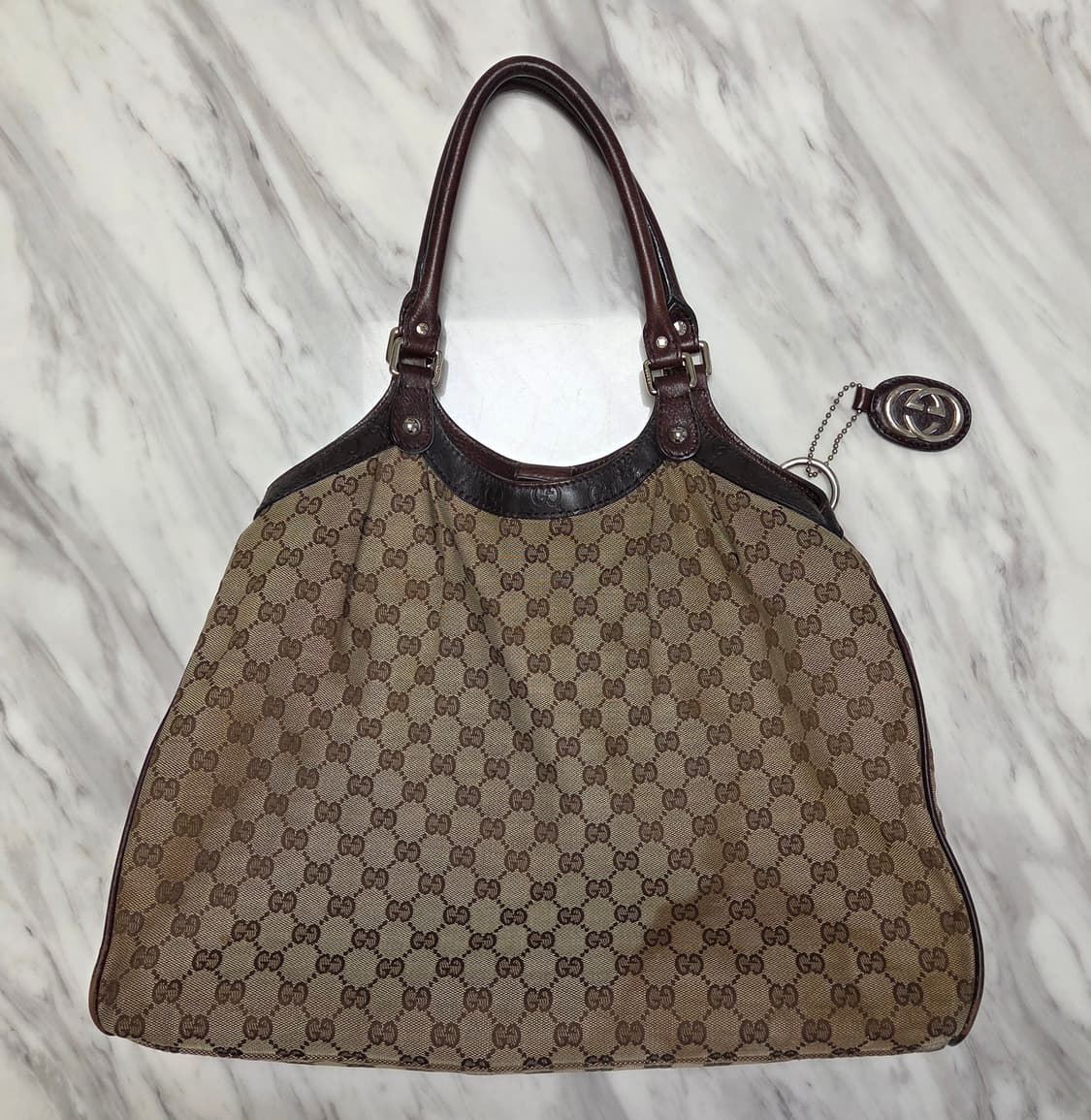 구찌 캔버스 수키 토트백 상품이미지1