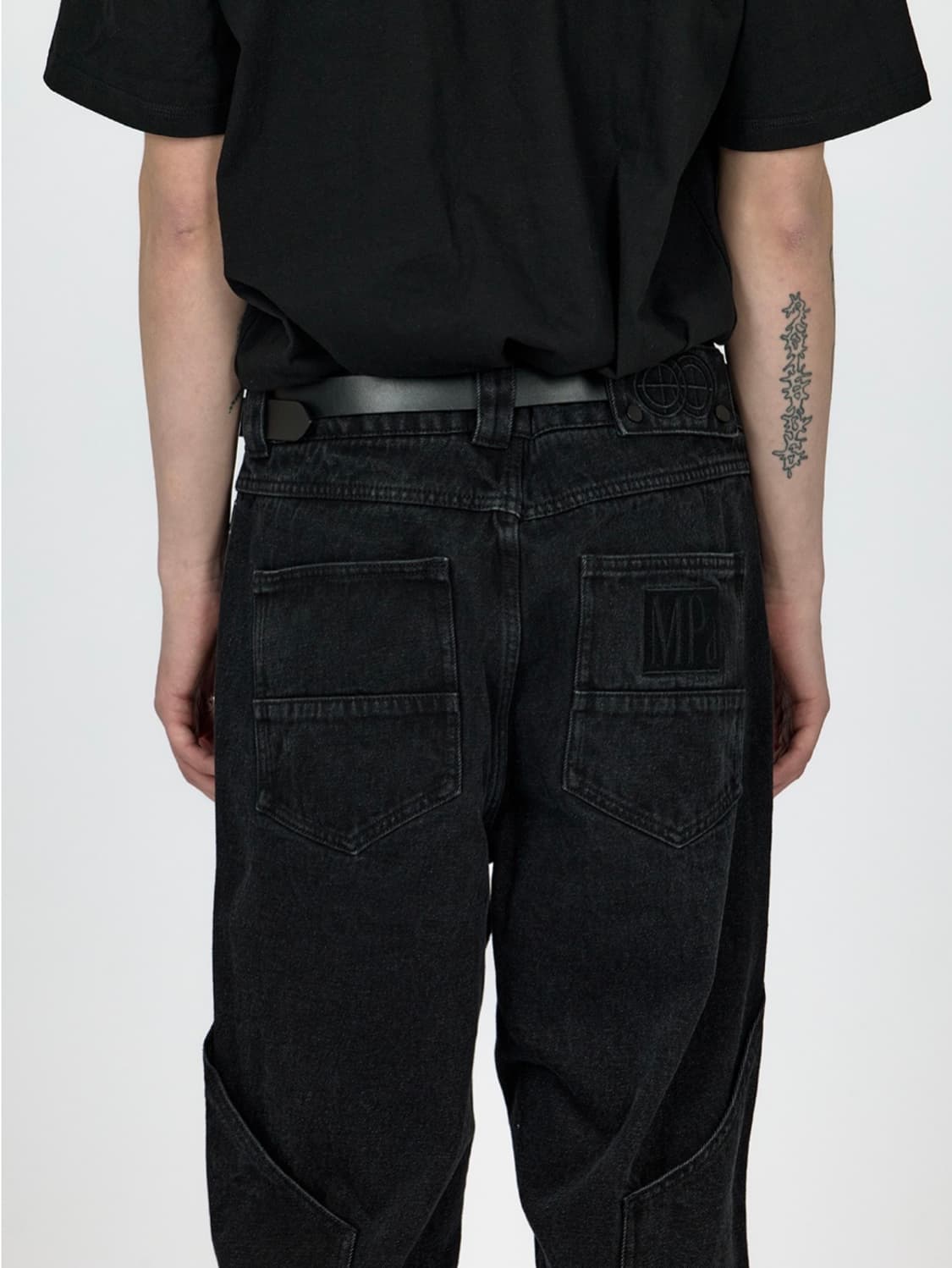 MPa CALF POCKET PANTS (BLACK) L 미개봉 새상품 상품이미지2