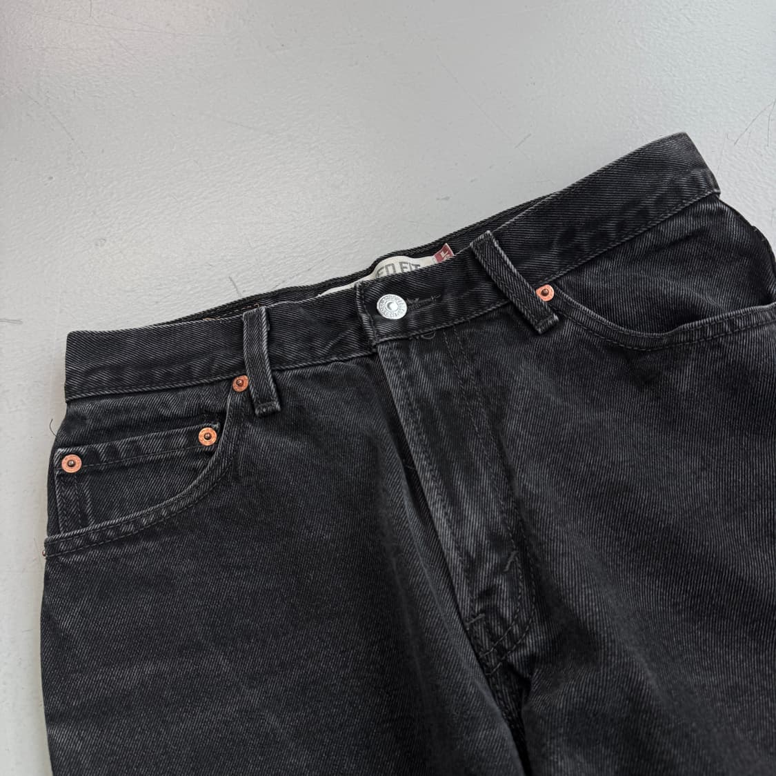 리바이스 00s 550 흑청 워싱 배기핏 데님팬츠 상품이미지4