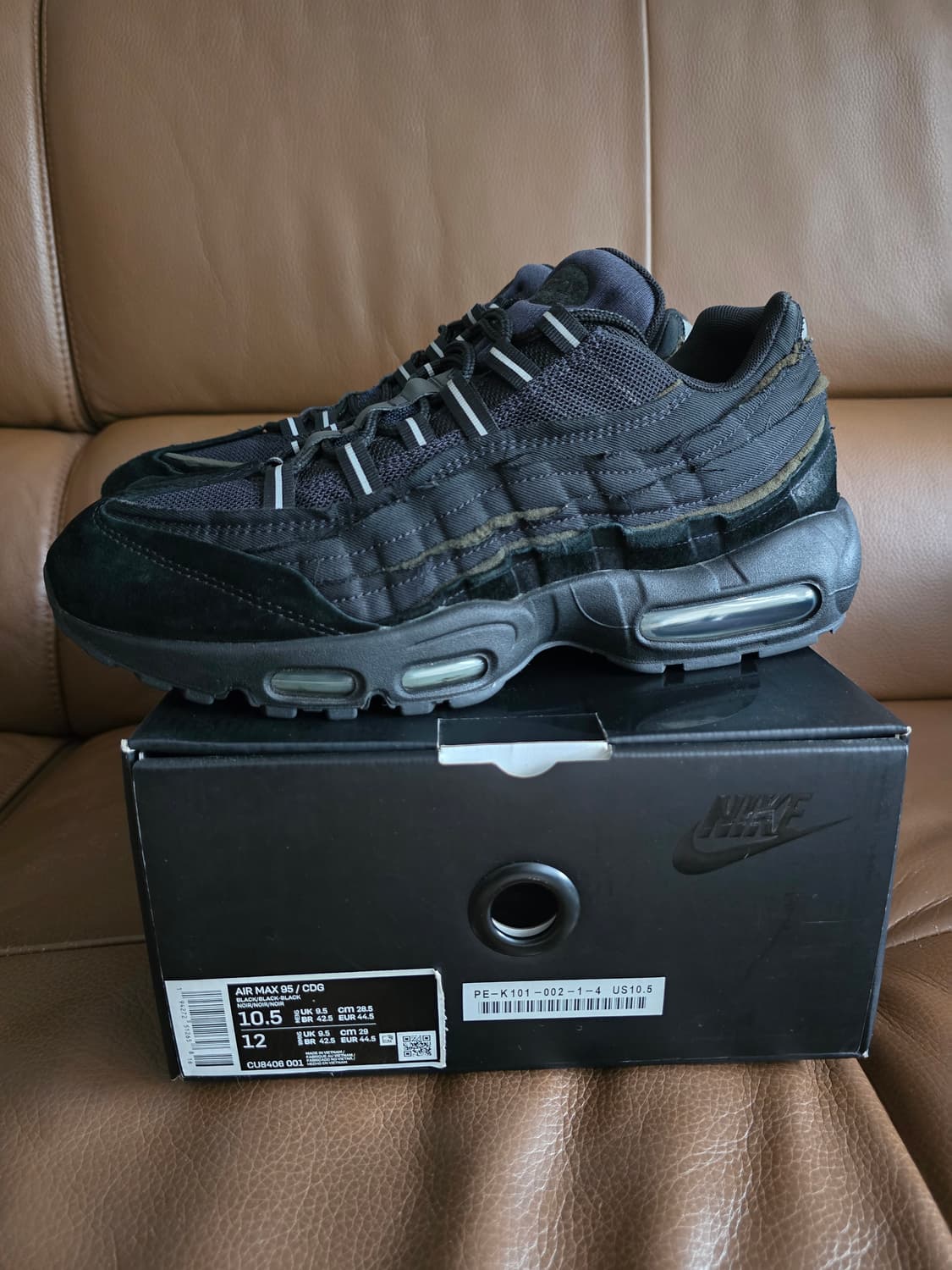나이키 x 꼼데가르송 옴므 플러스 에어맥스 95 블랙 CDG 상품이미지4