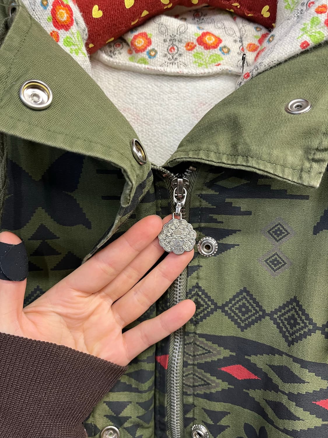 SCOLAR 히피문양 포인트 야상 아우터 상품이미지5