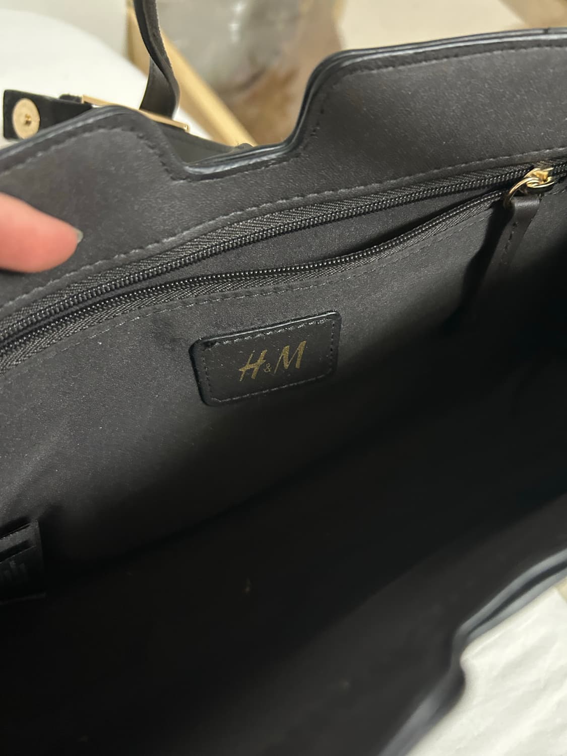 h&m 검은색 숄더백 상품이미지2