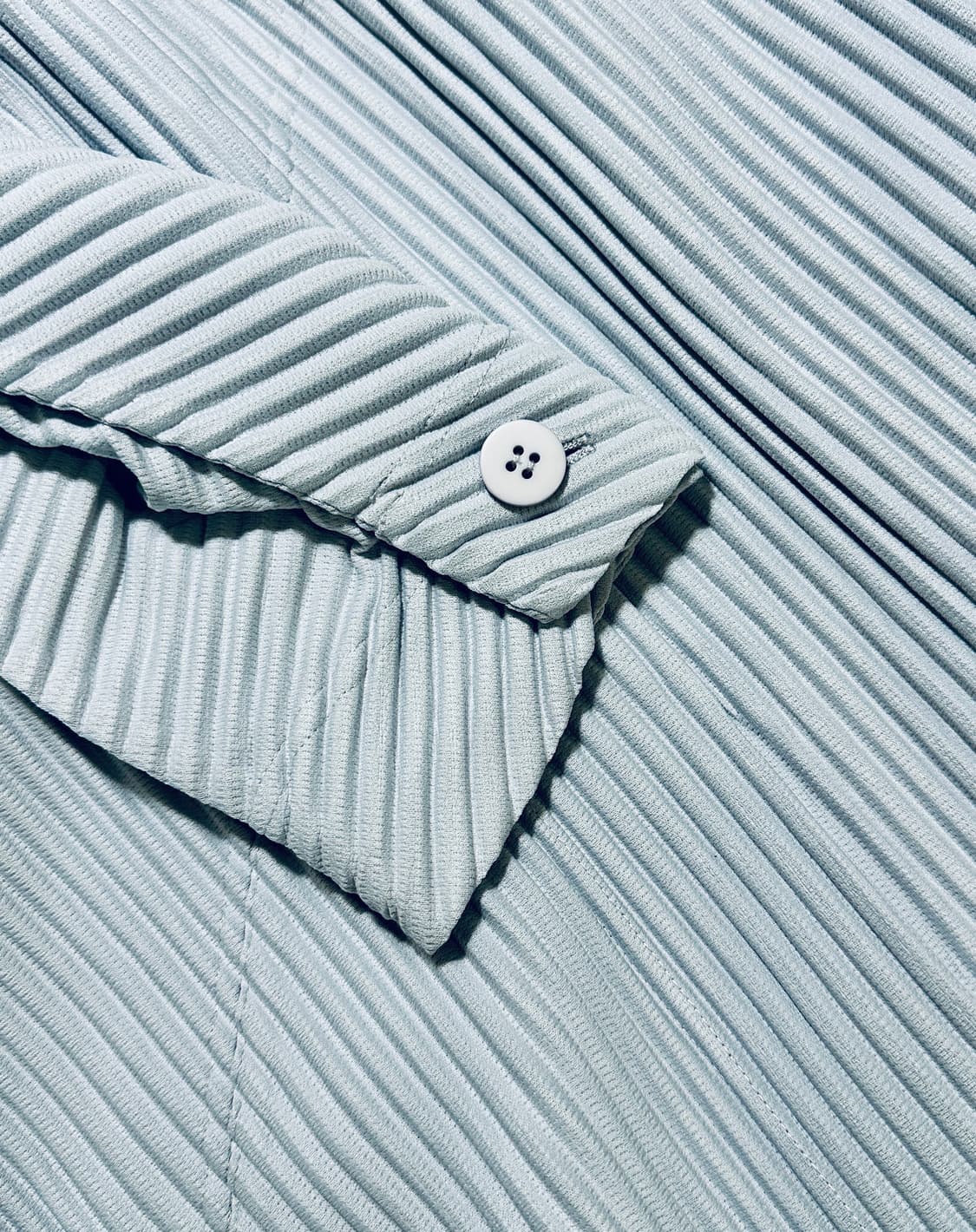 옴므플리세 이세이미야케 컬렉션라인 오버사이즈 하이넥 점퍼 3사이즈 상품이미지3