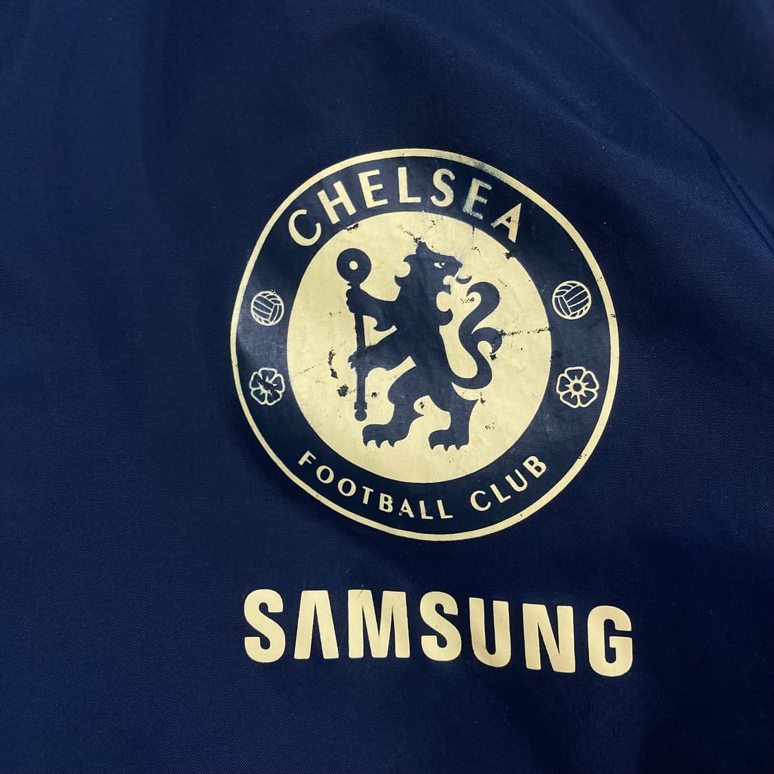 아디다스 네이비 컬러 첼시 로고 바람막이 상품이미지3