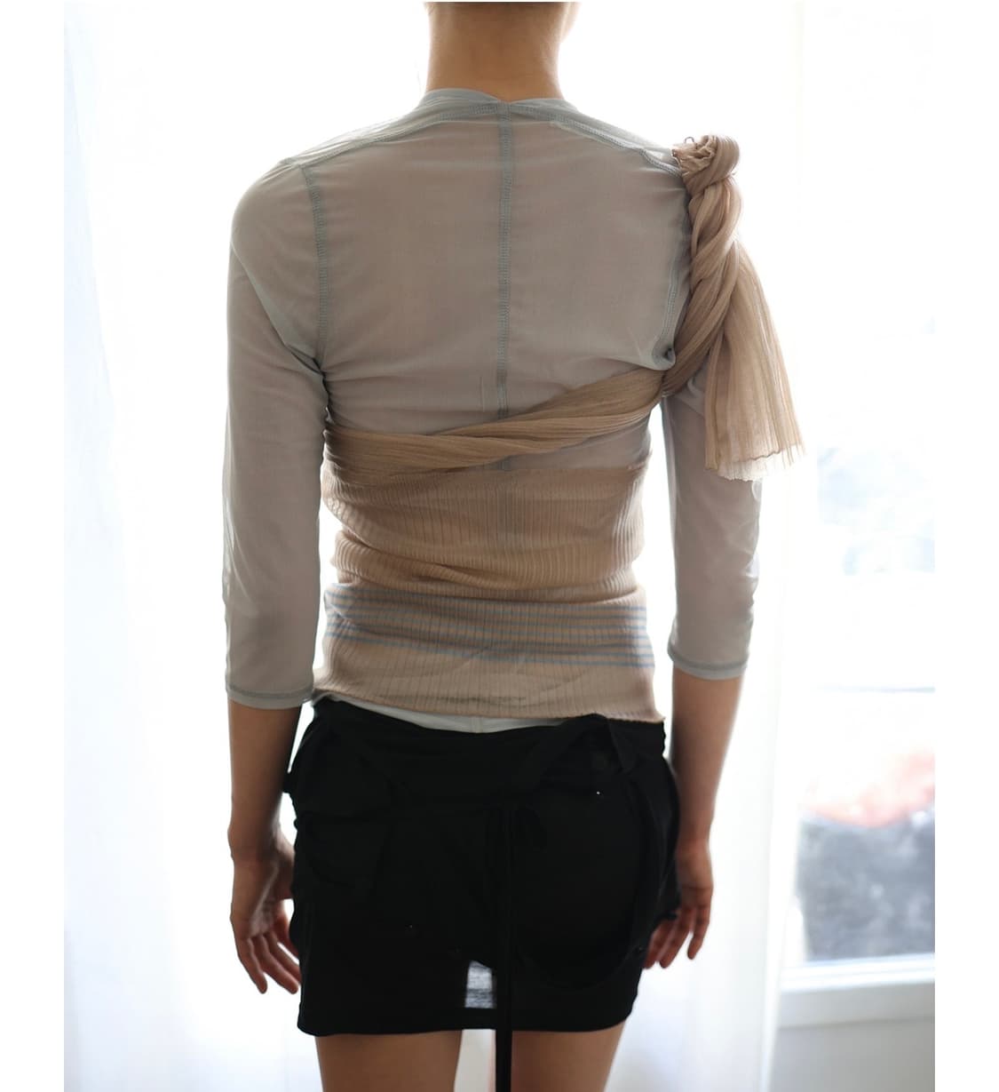 울리카상투스 nape mesh top light grey 상품이미지4