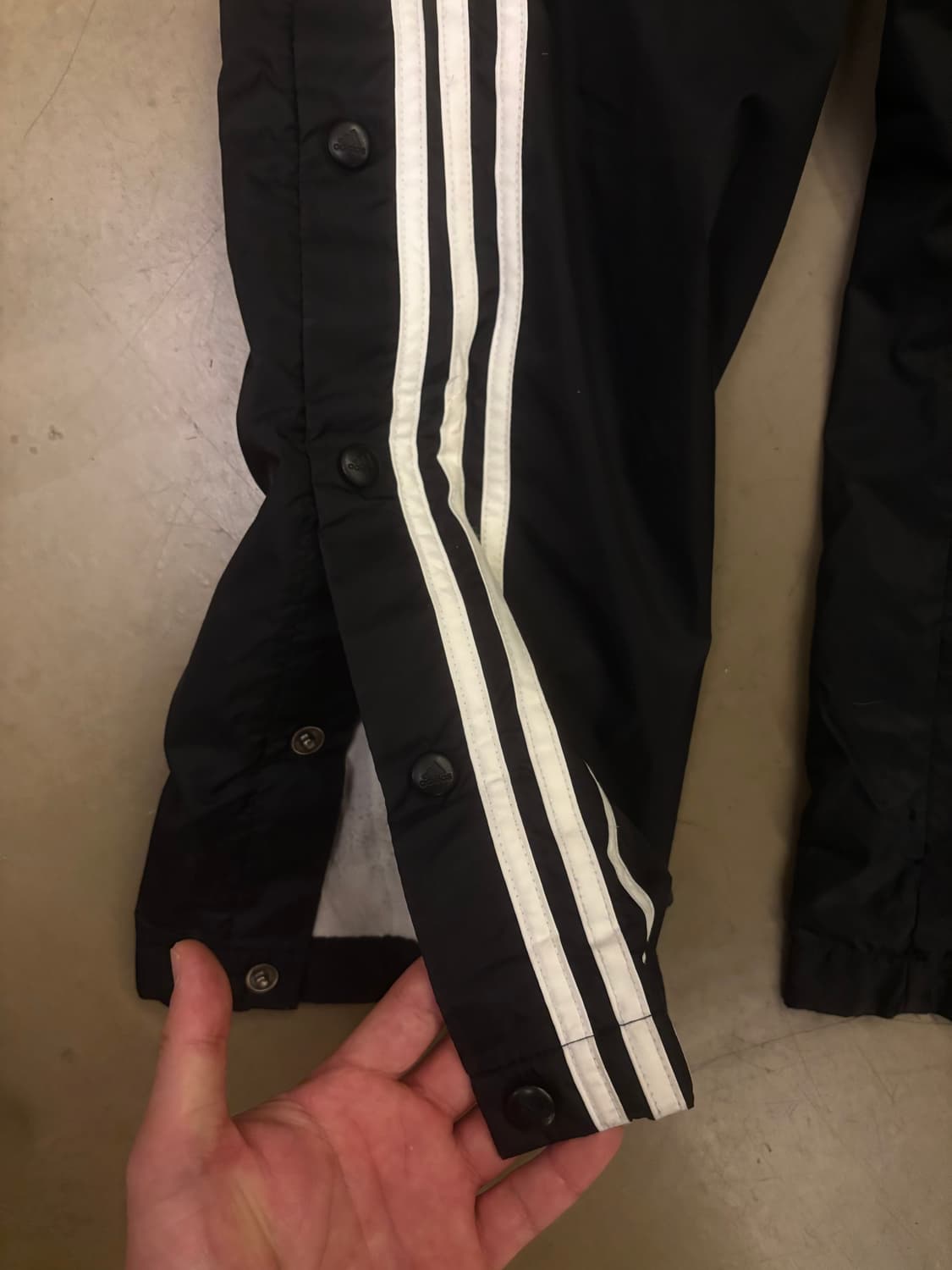 아디다스 사이드 스냅버클 나일론 팬츠 상품이미지5