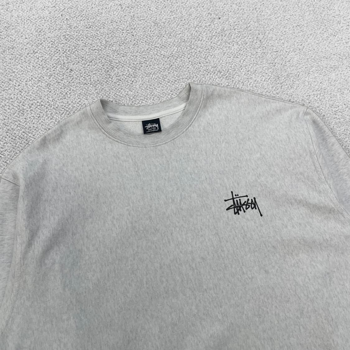 스투시 Stussy 베이직 로고 크루넥 맨투맨 그레이 상품이미지4