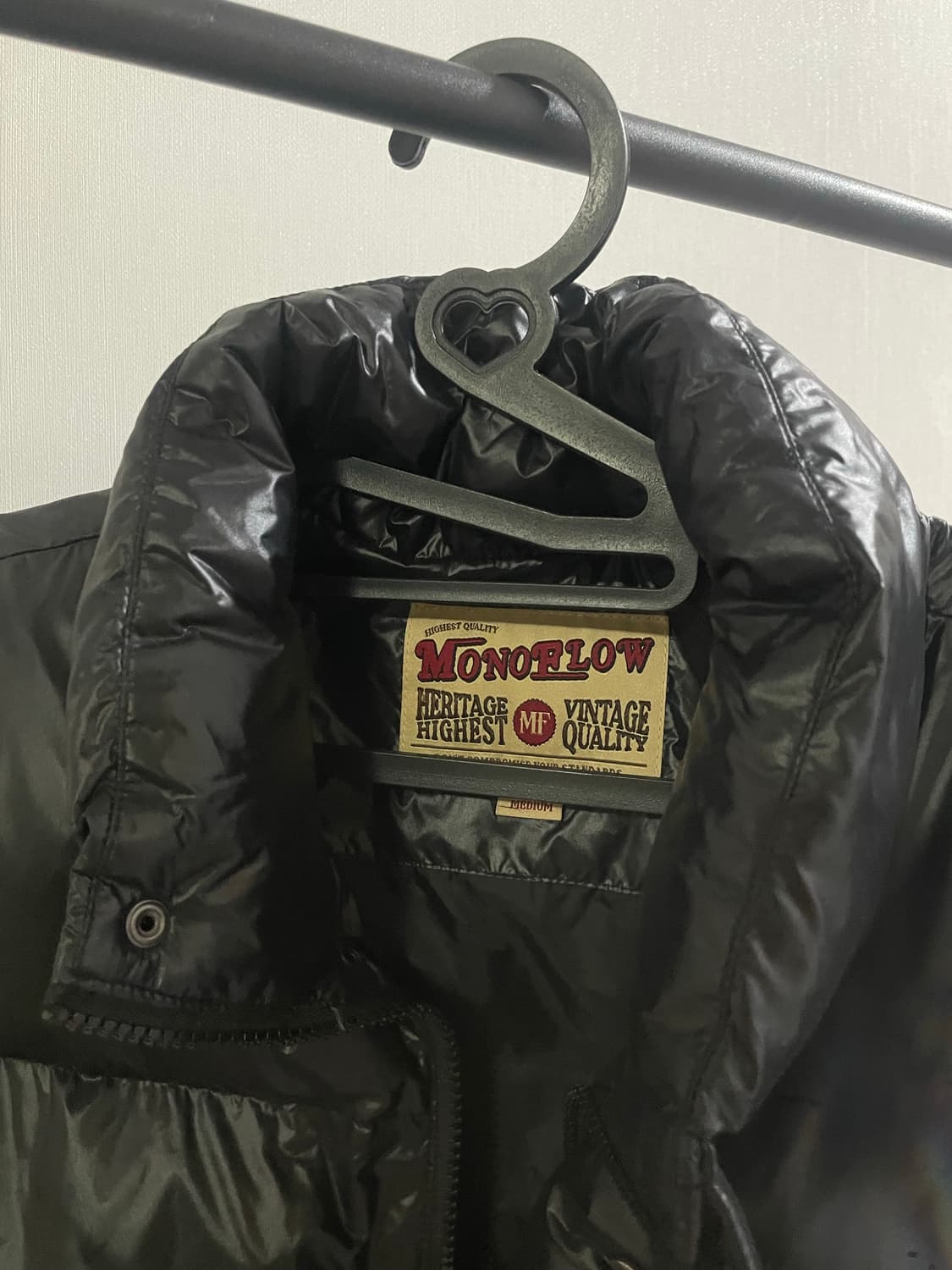 MONOHLOW 패딩 조끼 블랙 상품이미지3