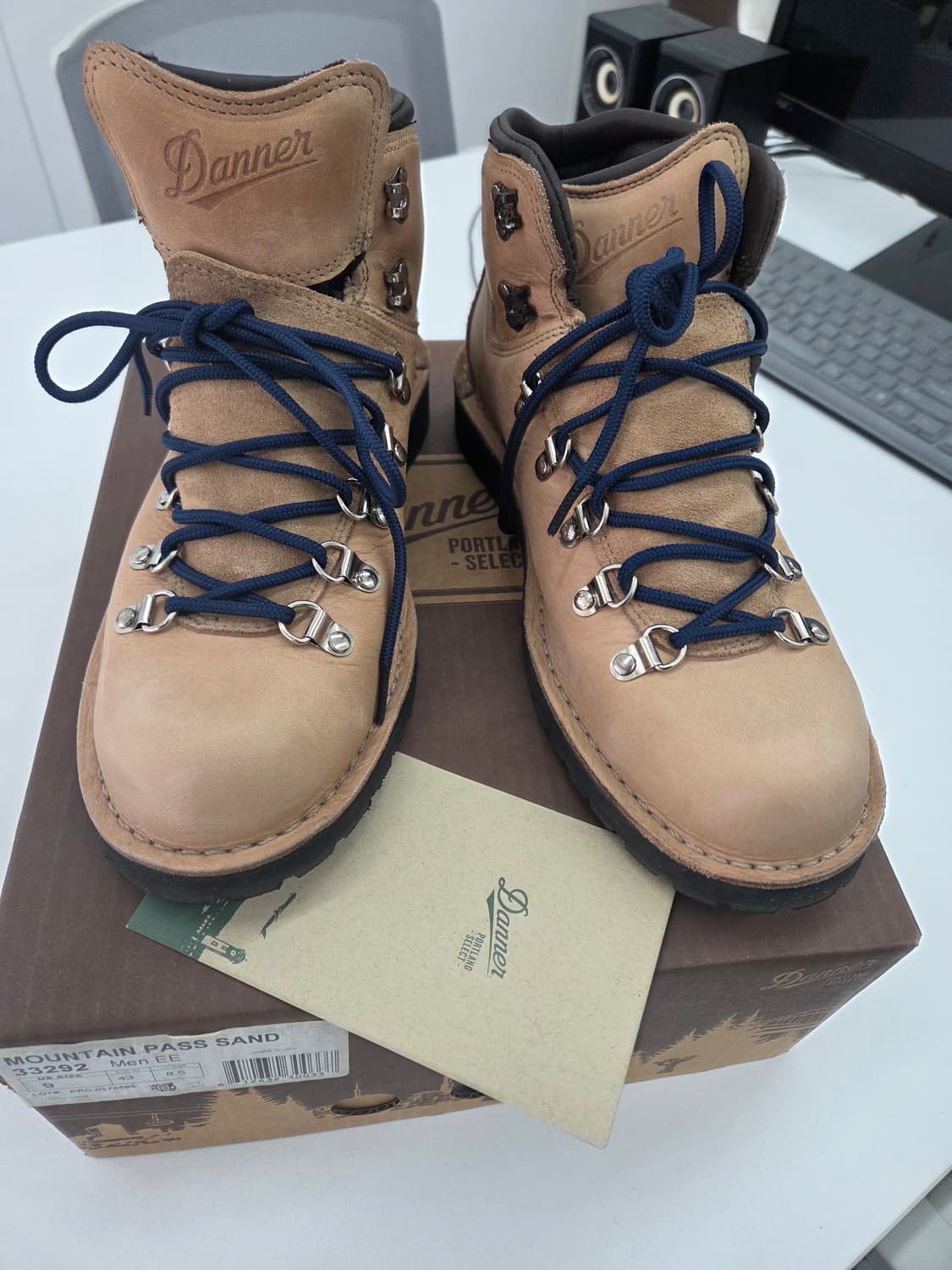 대너 마운틴 패스  270사이즈 상품이미지6