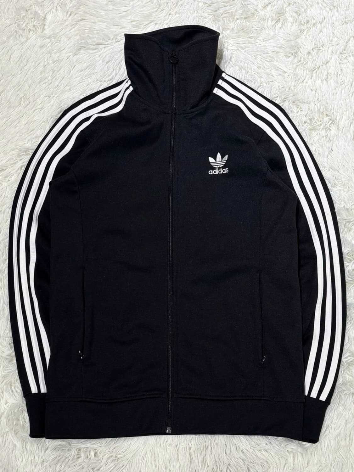 아디다스 유로파 블랙 삼선 트랙탑 상품이미지3
