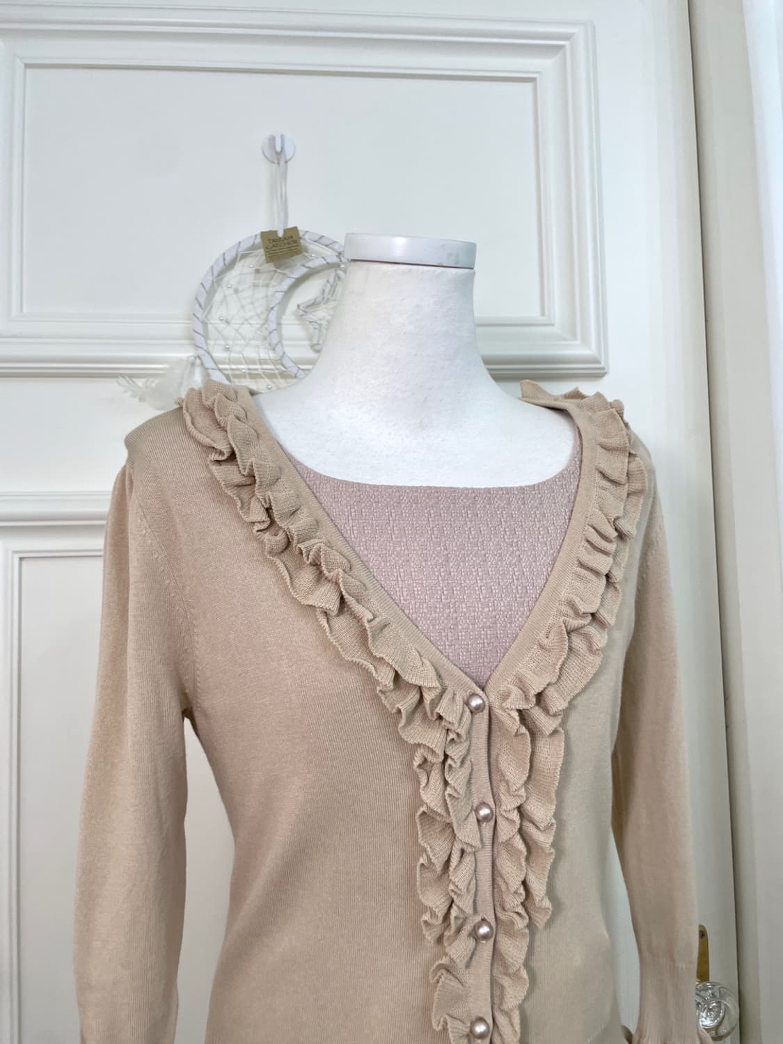 pink beige ruffle pearl point cardigan 상품이미지6