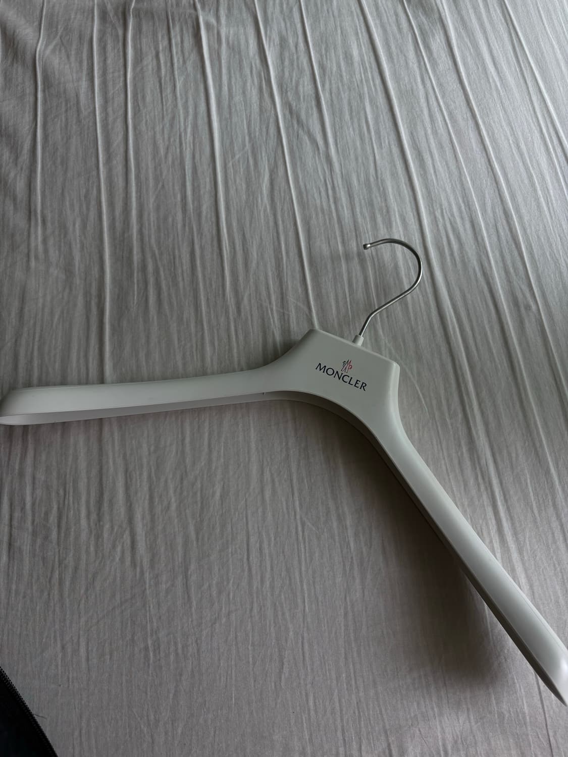 몽클레어 패딩 마르크 3사이즈 블랙 상품이미지9