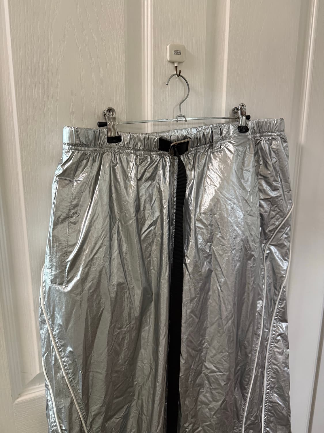 배드블러드 실버 트랙 셋업 라지핏 미디움 상품이미지3