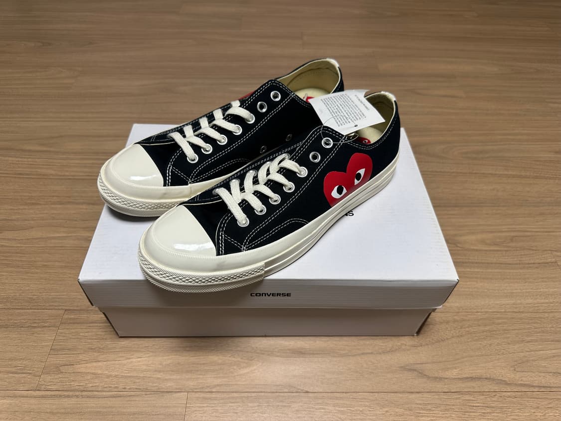 285 컨버스 x 플레이 꼼데가르송 척 70 로우 블랙 상품이미지1