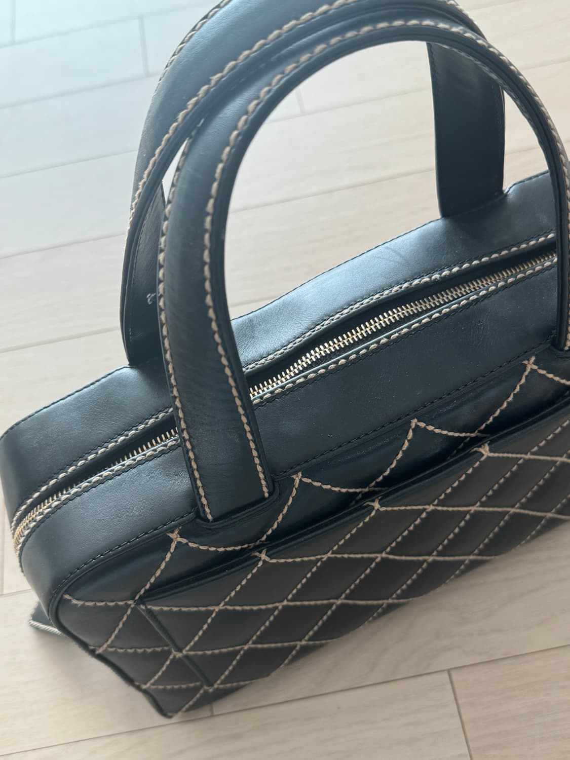 샤넬 와일드 스티치 볼링백 CC로고 빈티지토트백 상품이미지4