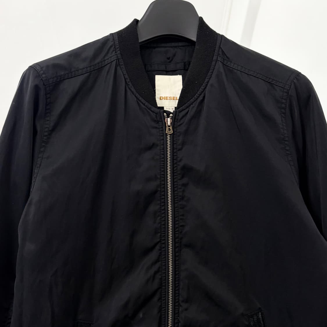 디젤 백지퍼 나일론 블루종 자켓 상품이미지6