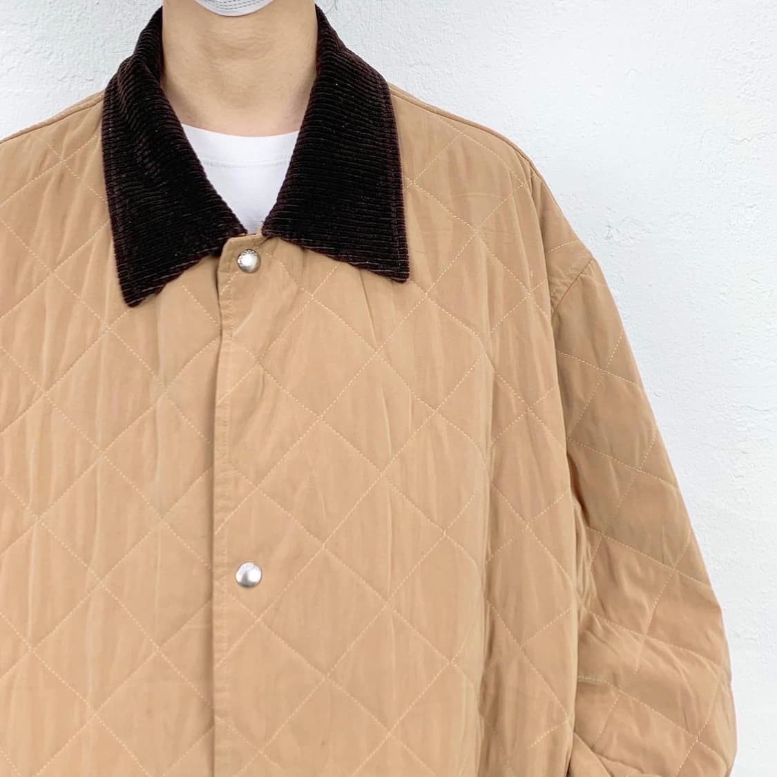 버버리 베이지 코듀로이 퀄팅 자켓 상품이미지2